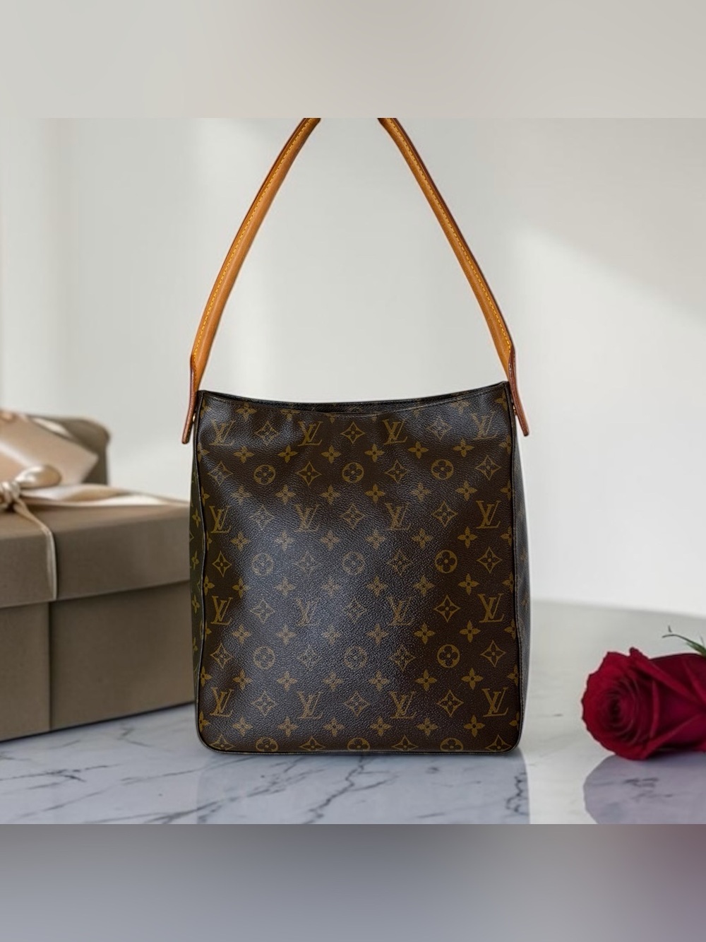 Louis Vuitton Monogram Canvas Looping GM Handbag